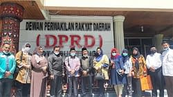 Pansus Pariwisata DPRD Rokan Hilir Studi Banding ke Bukittinggi