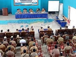 Pemkab Pesisir Barat Bahas Pengendalian Kenaikan Harga dan Pengamanan Jelang Ramadan