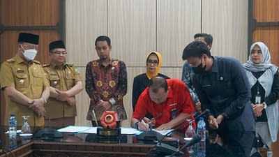 Penandatanganan Nota Kesepahaman antara BUMN/BUMD di Kota Bengkulu dengan Persatuan Radio Siaran Swasta Nasional Indonesia (PRSSNI) Koordinator Daerah Bengkulu