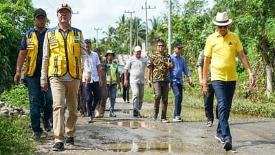 Gubernur Rohidin Mulai ‘Nggeber’ Pembangunan Jalan di Kab/Kota setelah 3 Tahun Terhenti