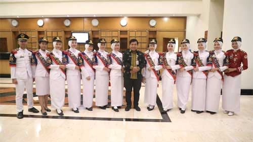 Sekjen Kemendagri, Suhajar Diantoro saat Silaturahmi Nasional Institut Ilmu Pemerintahan (IIP) Angkatan XXV di Hotel Oasis Amir Jakarta
